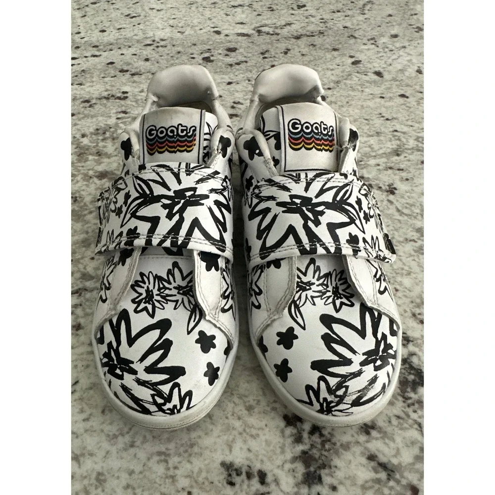 GOATS Kids Floral Graphic Hook & Loop Sneakers - Size 1 Youth